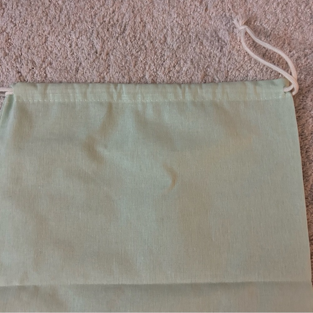 Off-White Sneaker Shoe Bag - Picture 8 of 10